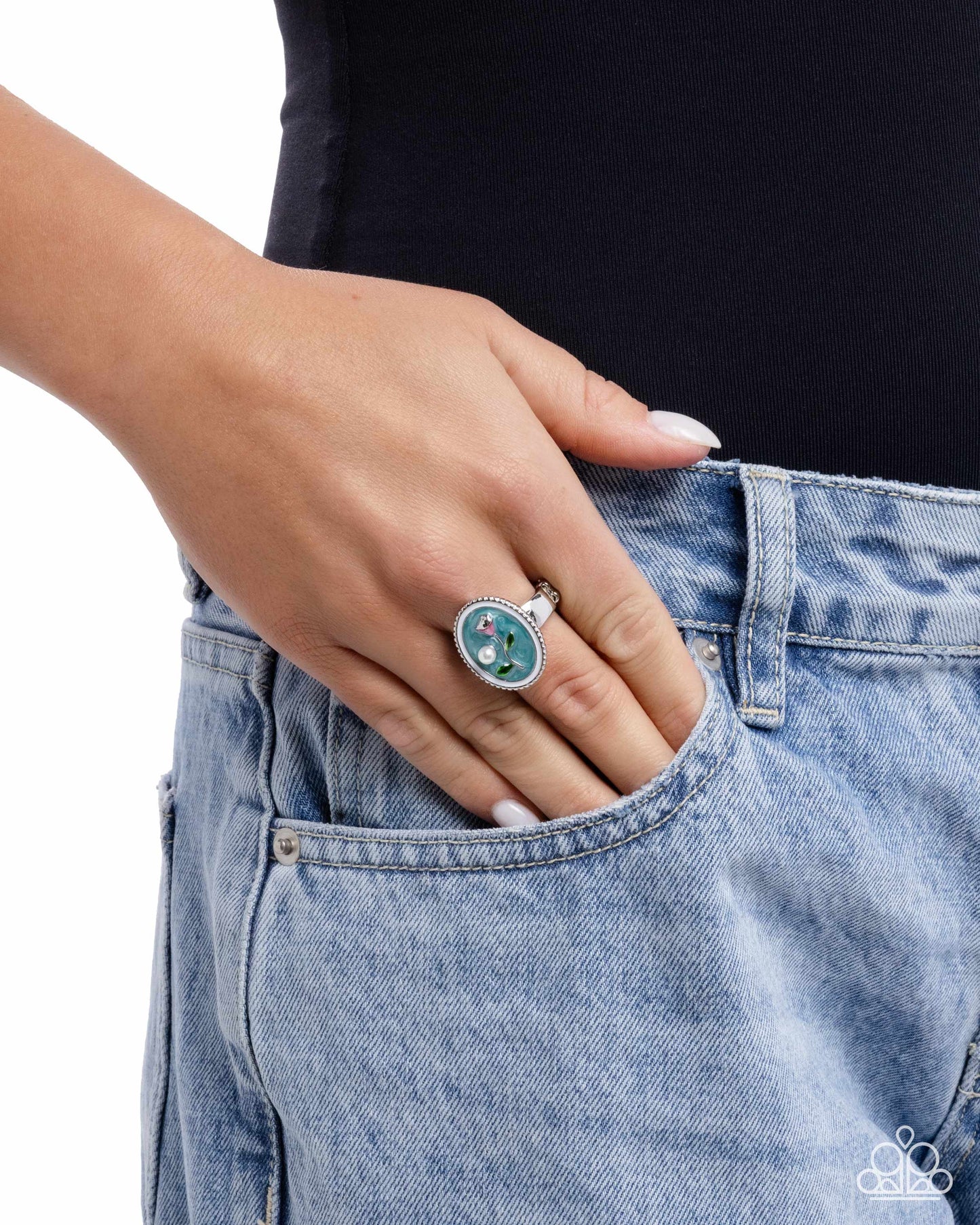 Victorian Wonder - Blue - Paparazzi Ring Image