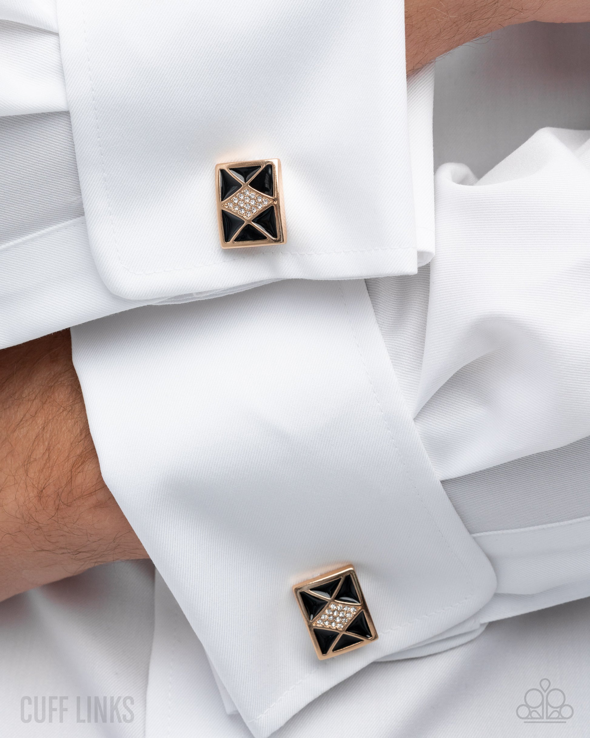 Iconic Invitation - Gold - Paparazzi Bracelet Image