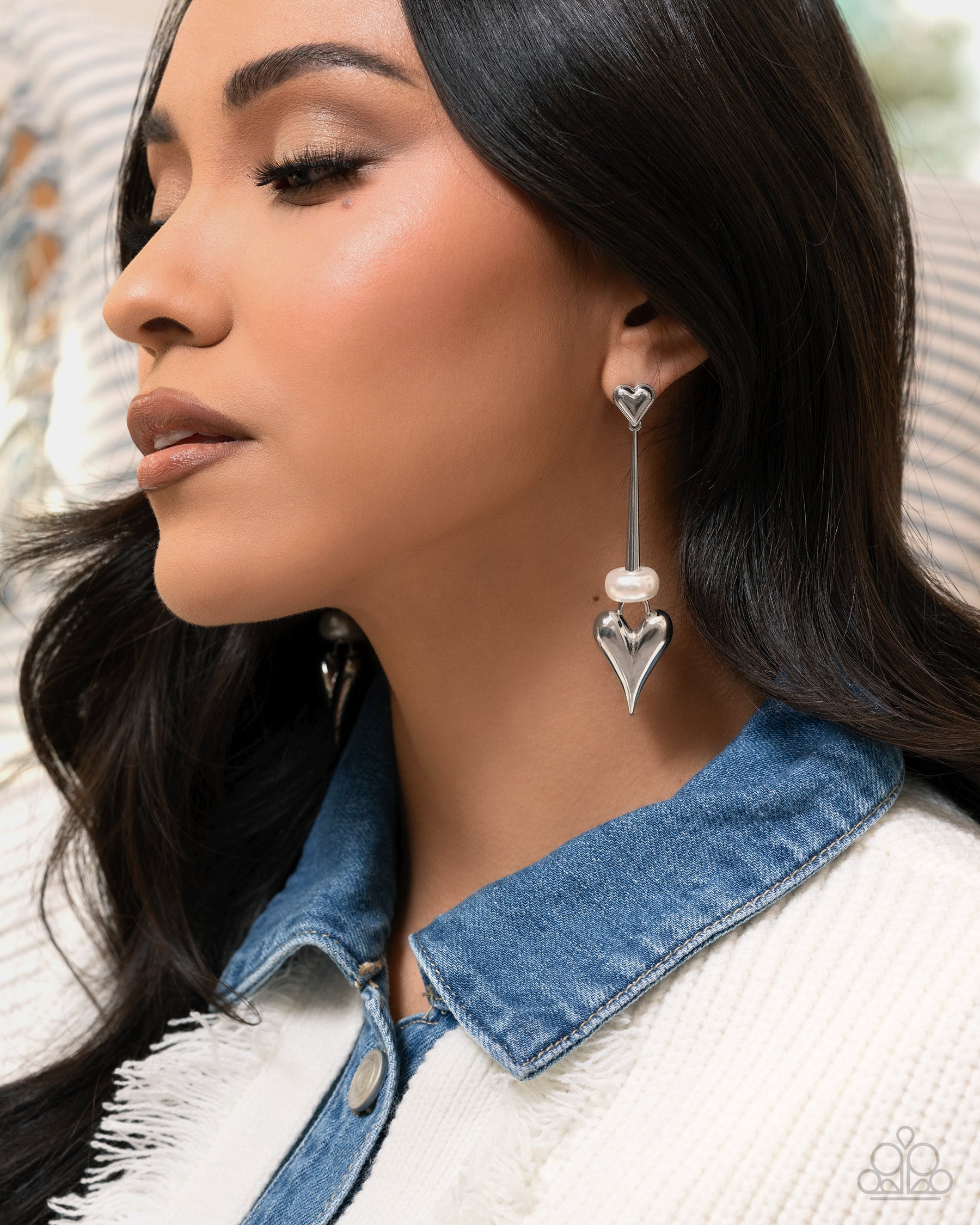 I Feel Loved - White - Paparazzi Earring Image