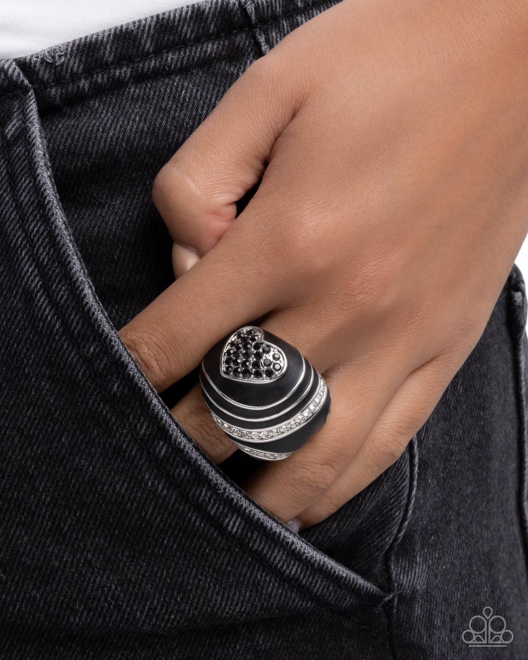 Heartfelt Hype - Paparazzi Ring Image