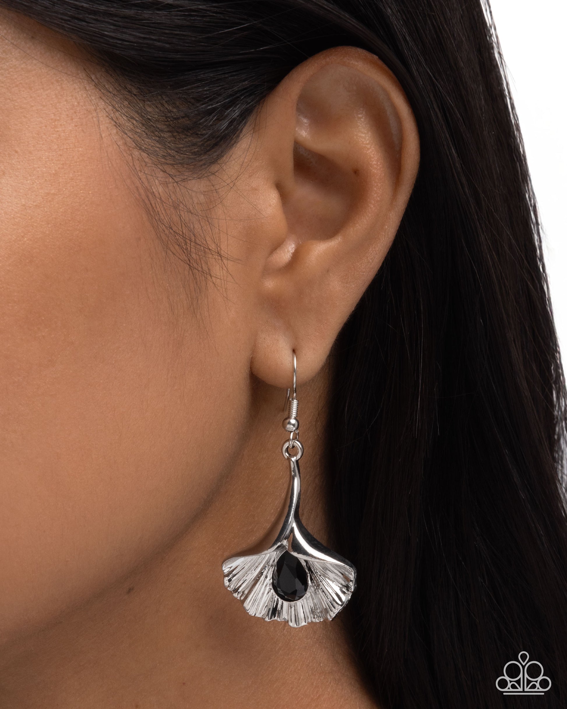 Ginkgo Glitz - Black - Paparazzi Earring Image
