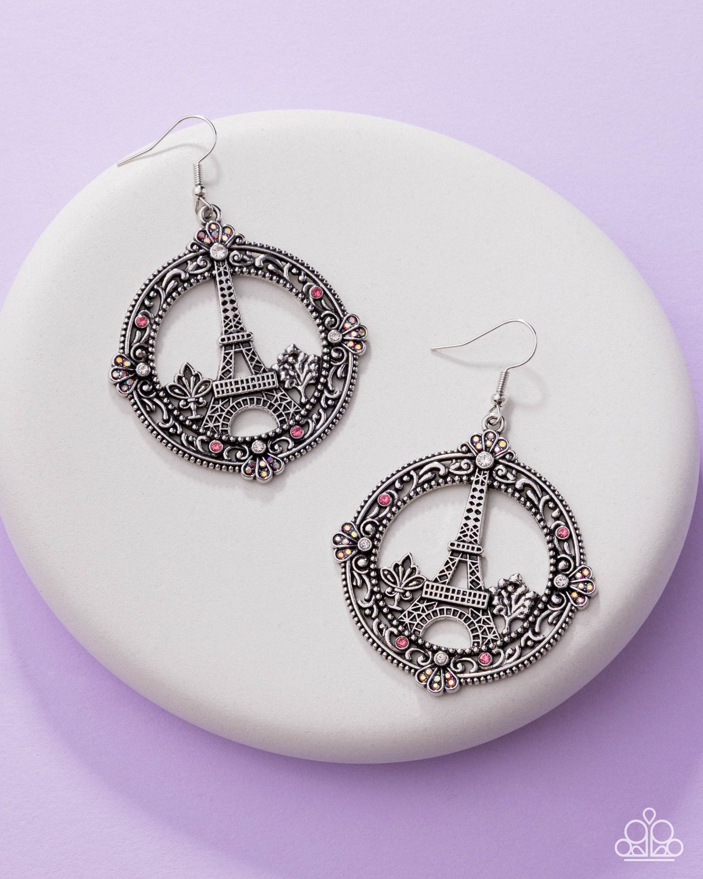 Enamored Eiffel Tower - Paparazzi Earring Image