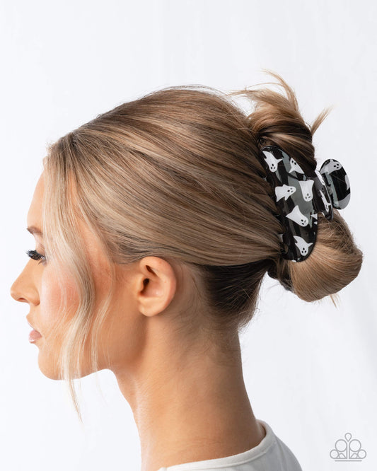 Ghostly Greeting - Black - Paparazzi Hair Accessories Image