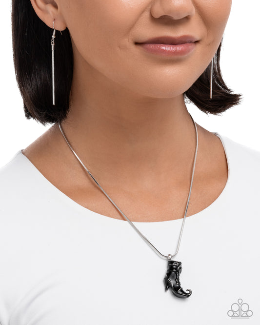 Witchs Fitting - Black - Paparazzi Necklace Image