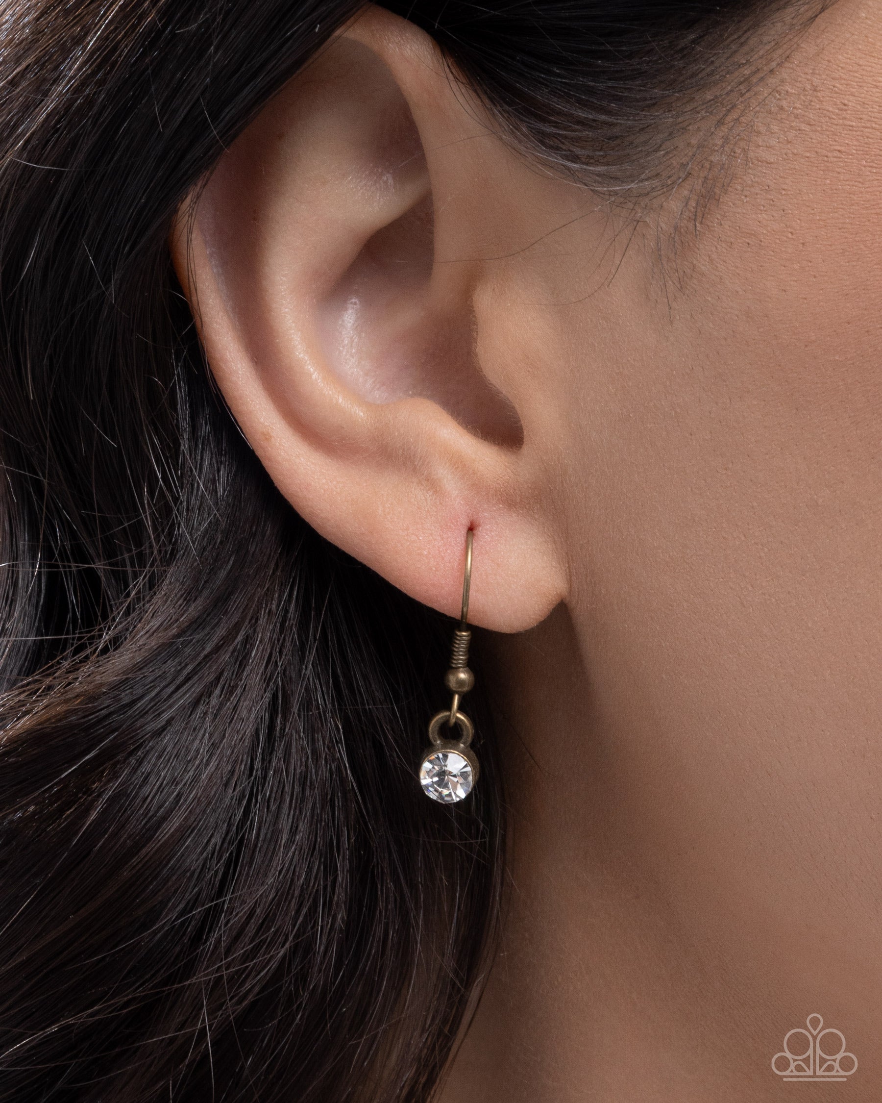 Tough Teardrop - Brass - Paparazzi Necklace Image