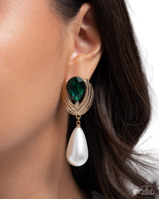 Elegantly Enraptured - Paparazzi Earring Image