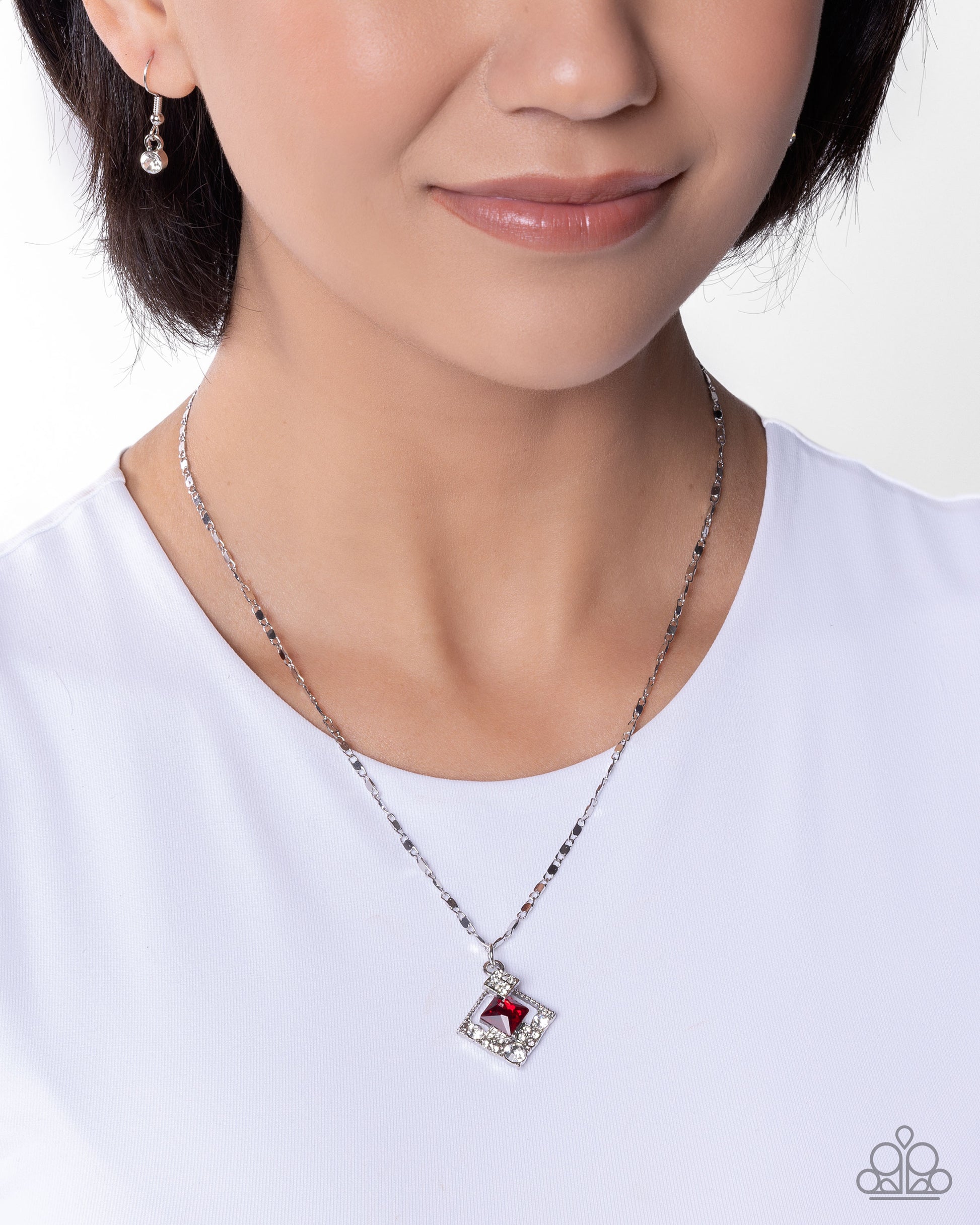 Sentimental Squares - Paparazzi Necklace Image