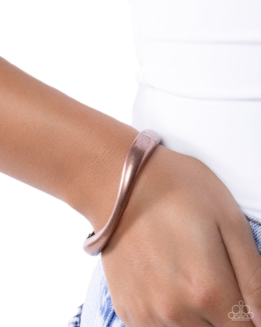 Metallic Main Attraction - Paparazzi Bracelet Image