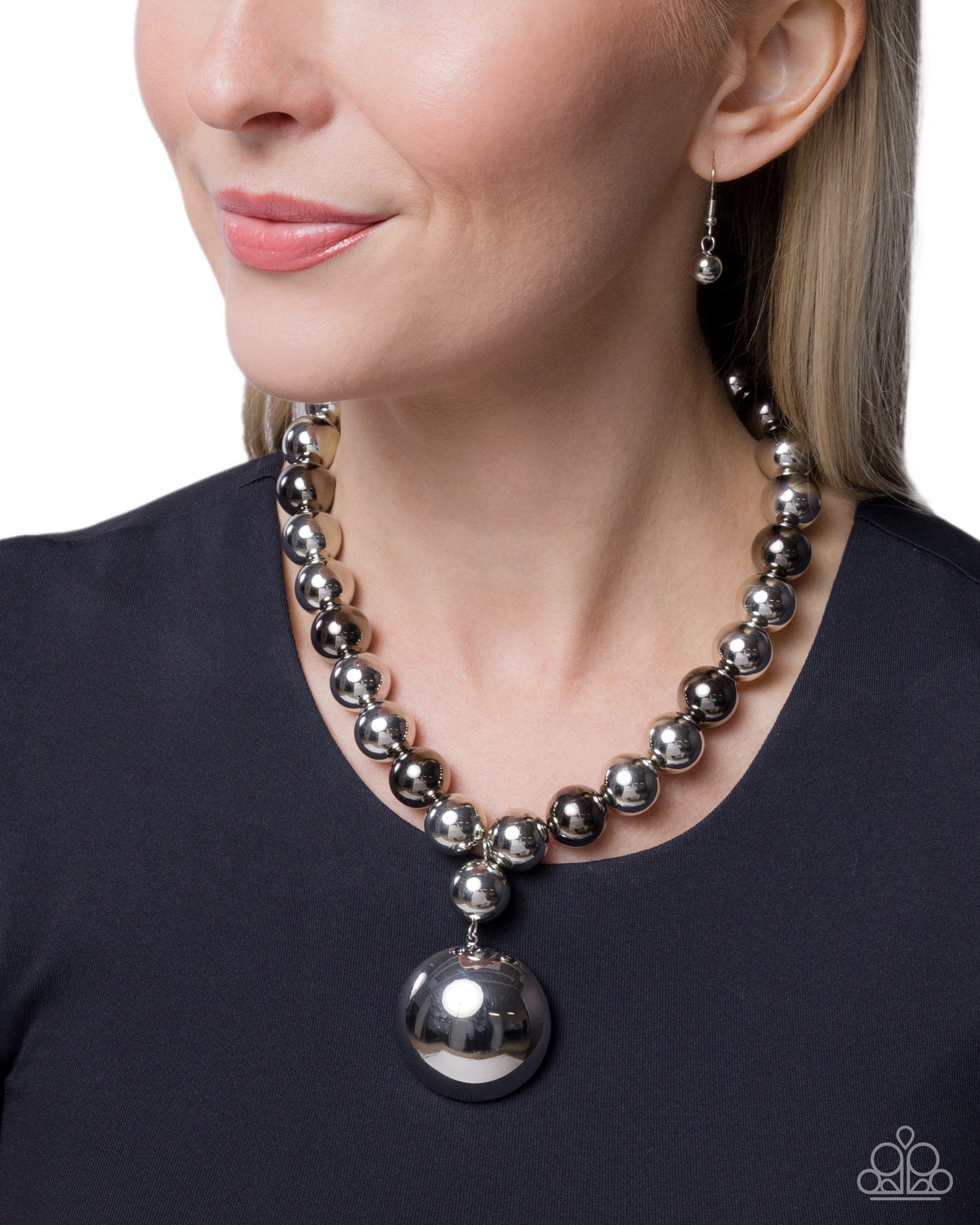 Taking A Shine To - Paparazzi Necklace Image