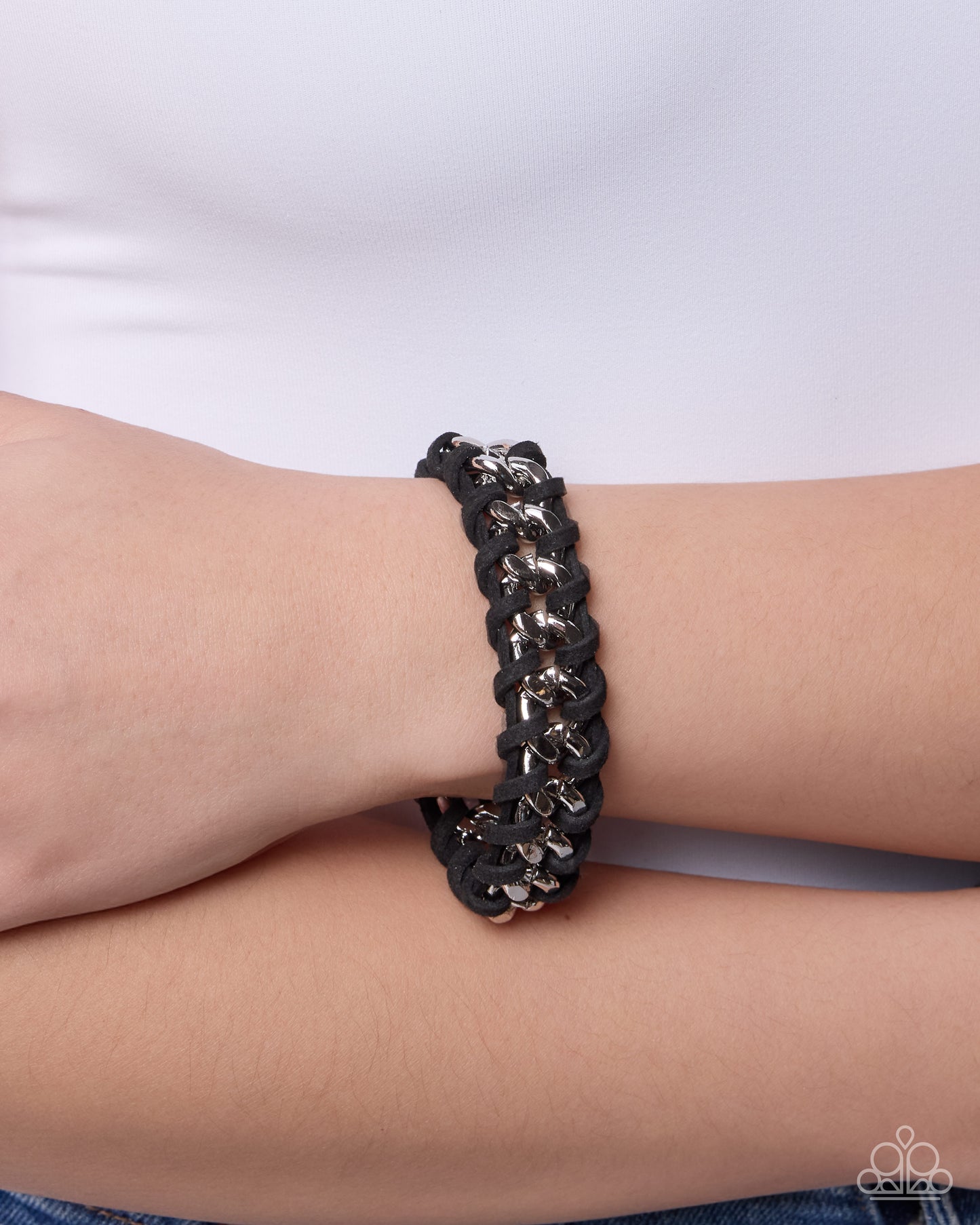 Woven Warehouse - Paparazzi Bracelet Image