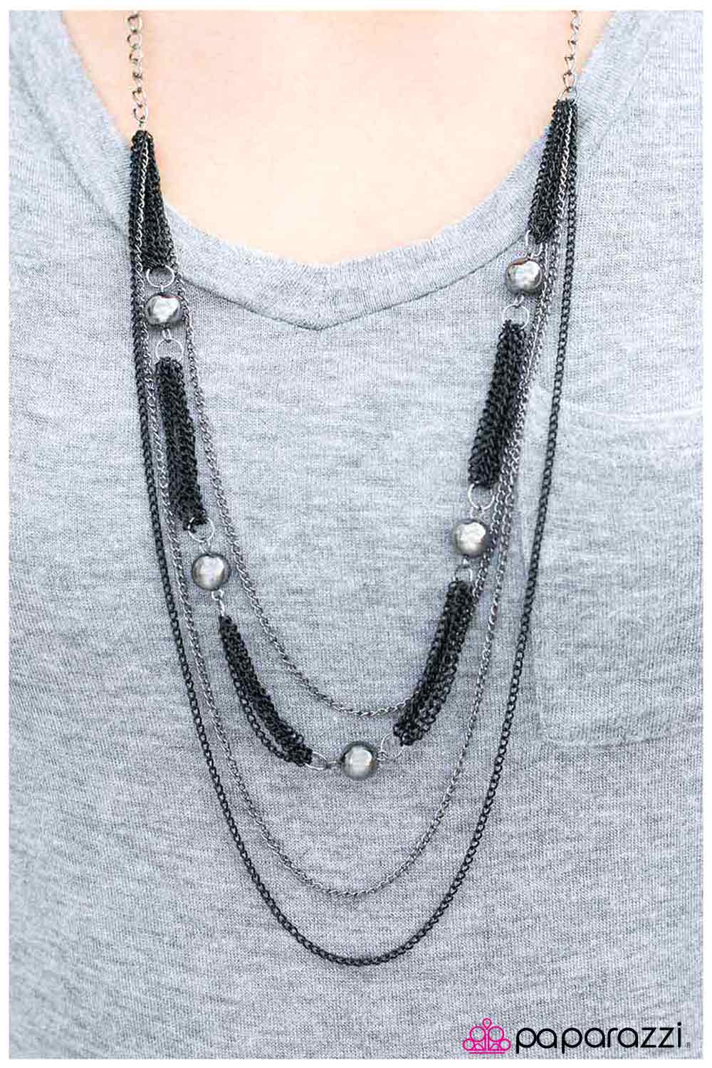 Paparazzi Necklace ~ Dont Be So Dramatic  - Black
