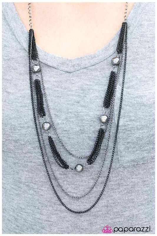 Paparazzi Necklace ~ Dont Be So Dramatic  - Black