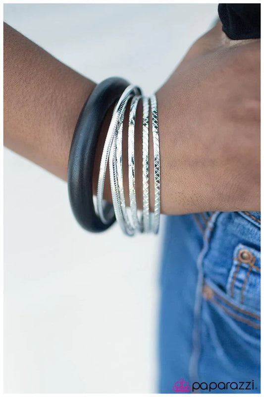 Paparazzi Bracelet ~ Lucky 7 - Black
