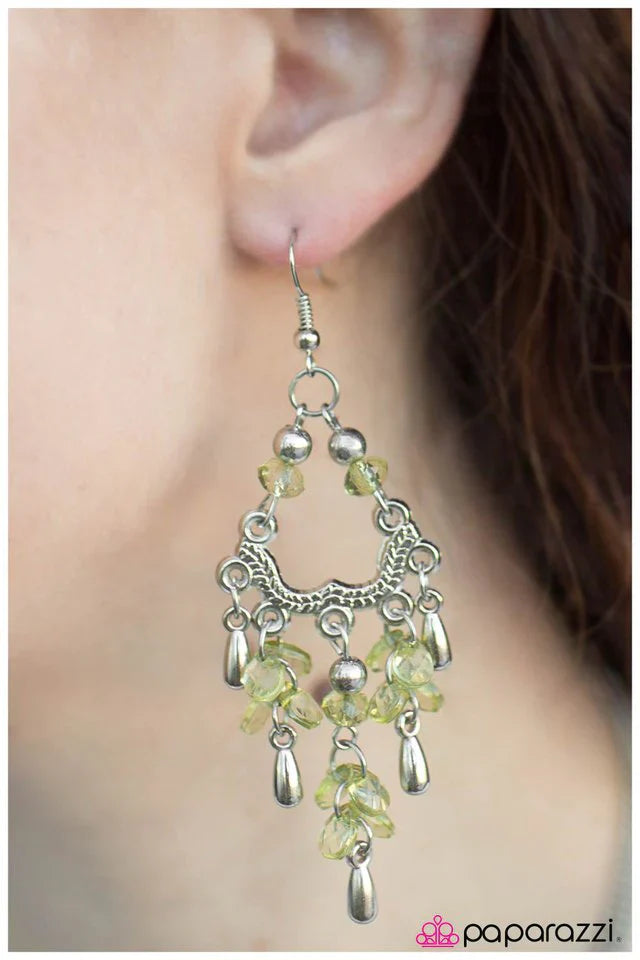 Paparazzi Earring ~ To The Dance Floor! - Green