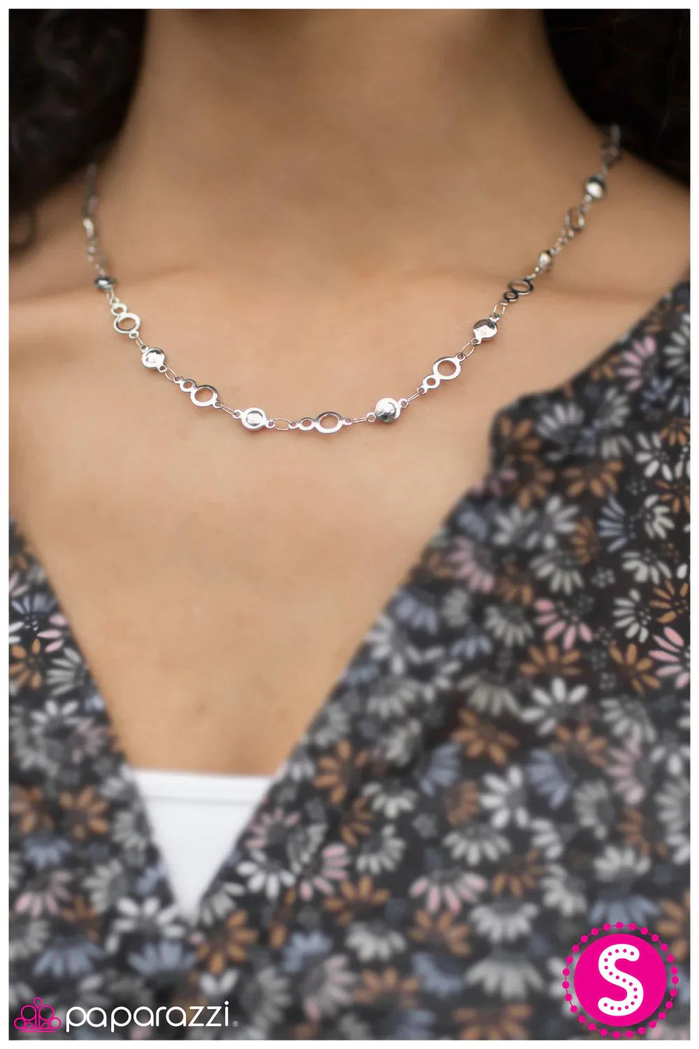 Paparazzi Necklace ~ You Had Me At Hello  - Silver