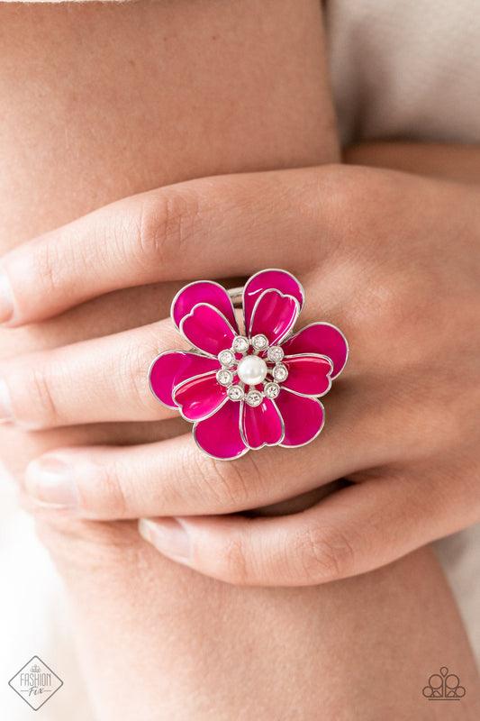 Paparazzi Ring ~ Budding Bliss - Pink