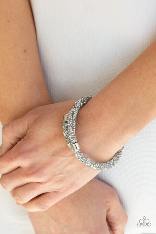 Paparazzi Bracelet ~ Roll Out The Glitz - Silver