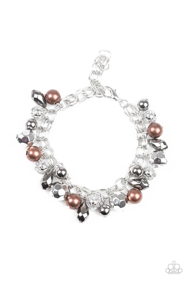 Invest In This - Silver - Paparazzi Bracelet Image