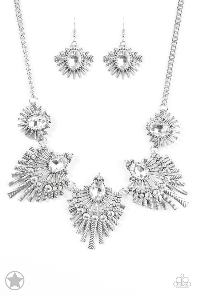 Miss YOU-niverse - Silver - Paparazzi Necklace Image