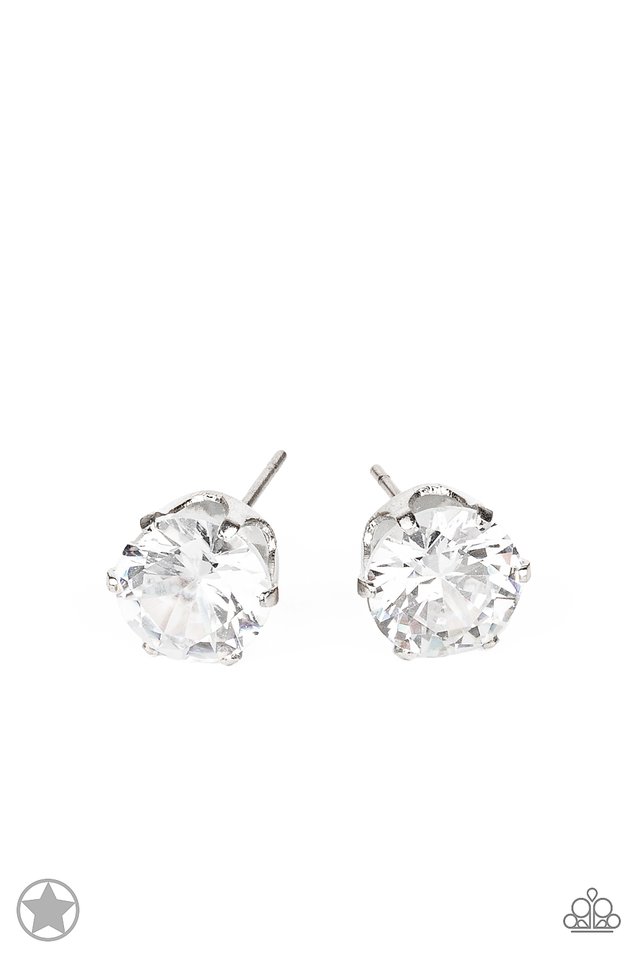 Just In TIMELESS - White - Paparazzi Earring Image