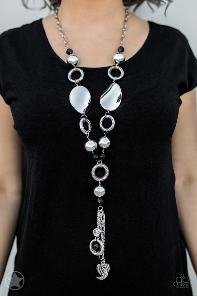 Total Eclipse Of the Heart - Paparazzi Necklace Image