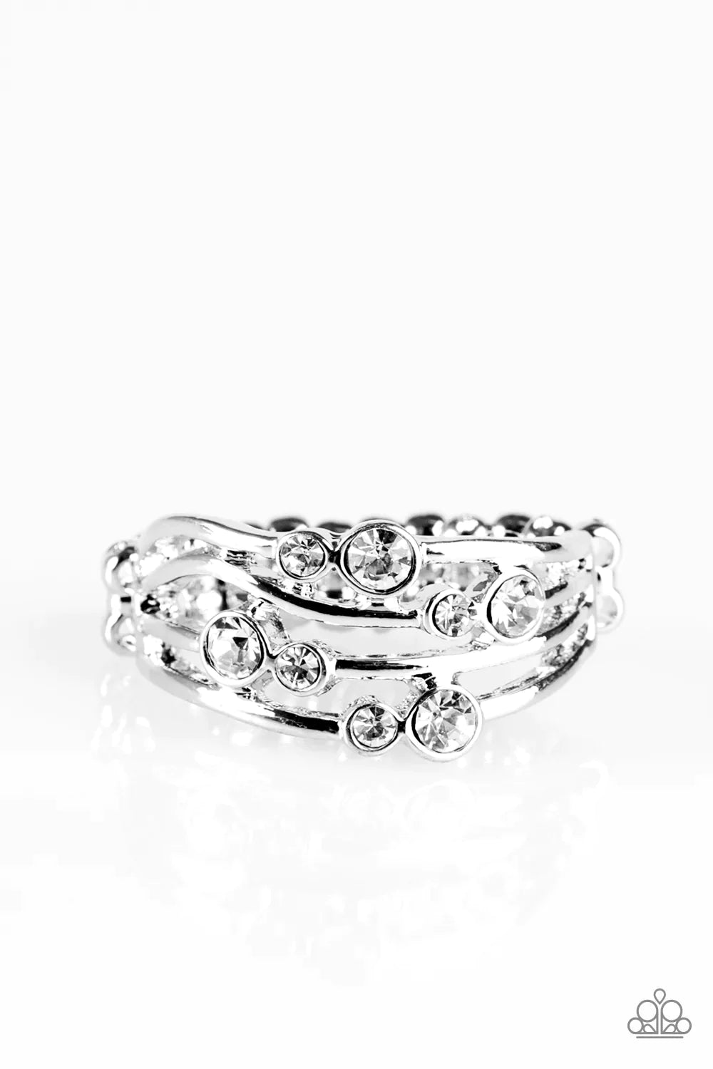 Paparazzi Ring ~ Welcome To GLEAMland - White