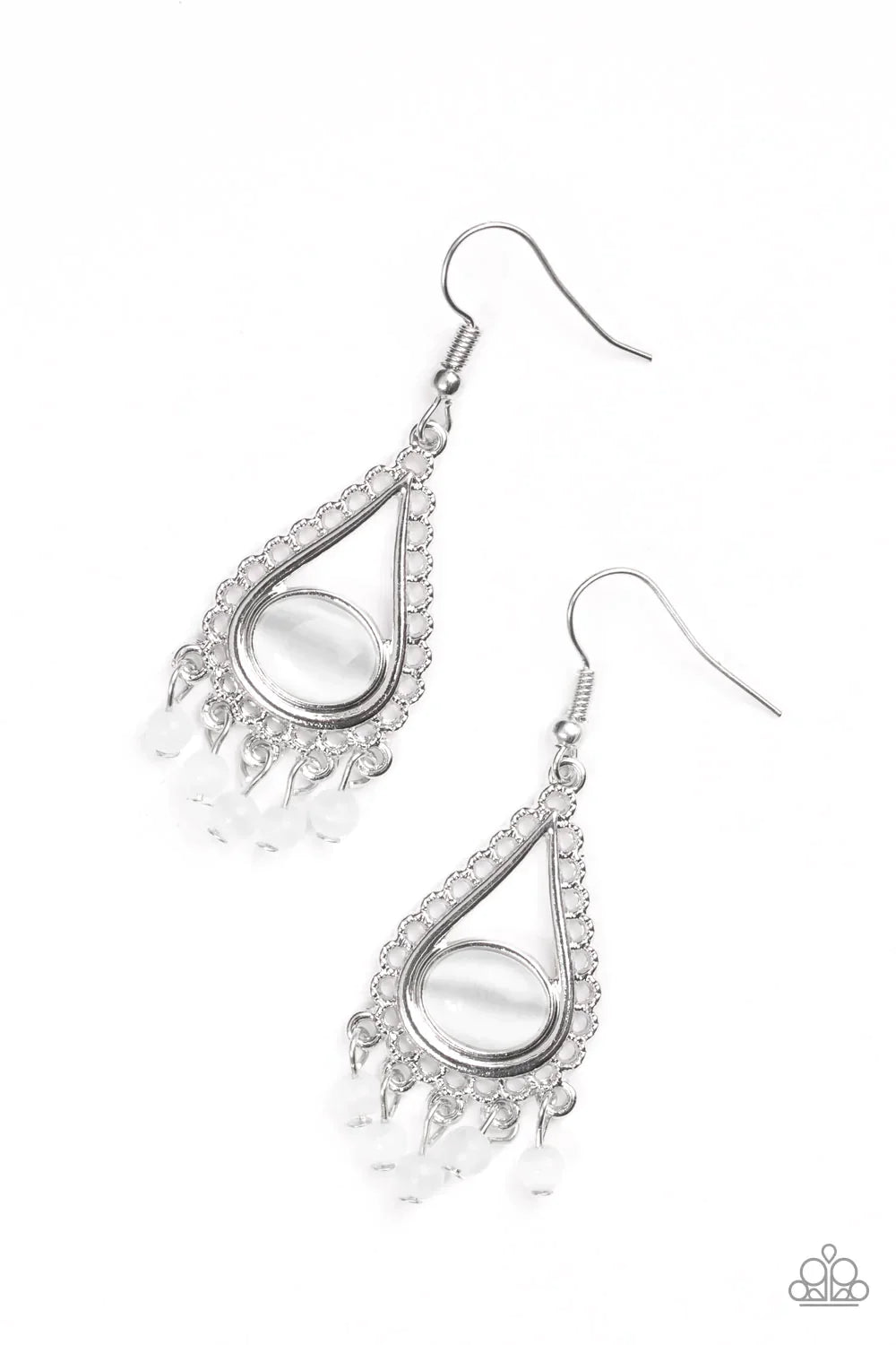 Paparazzi Earring ~ Give Me The GLOW-down - White