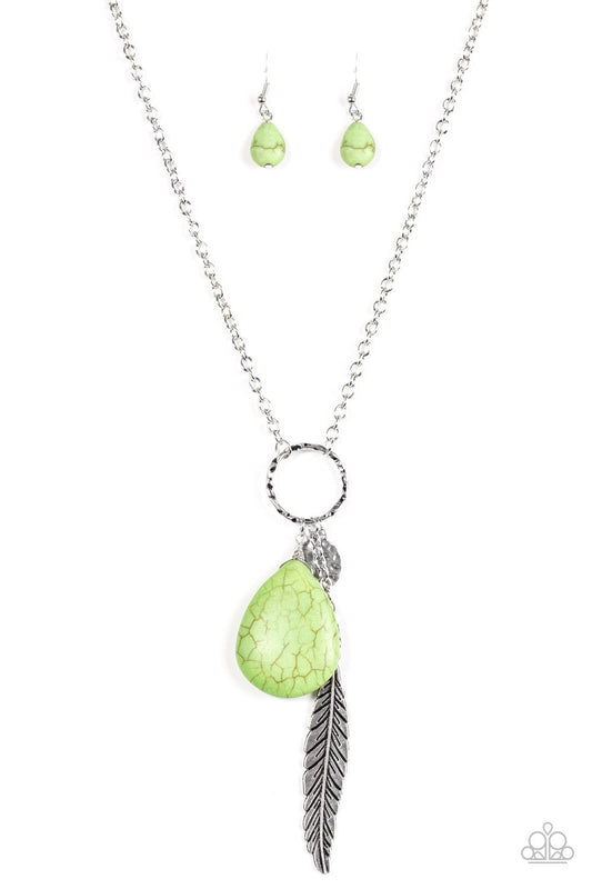 Paparazzi Necklace ~ Canyon Quest - Green