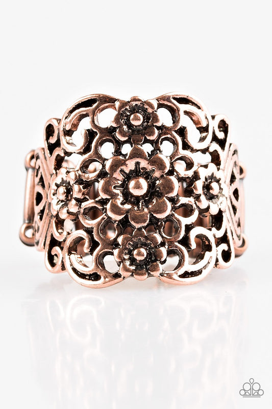 Paparazzi Ring ~ Divinely Daisy - Copper
