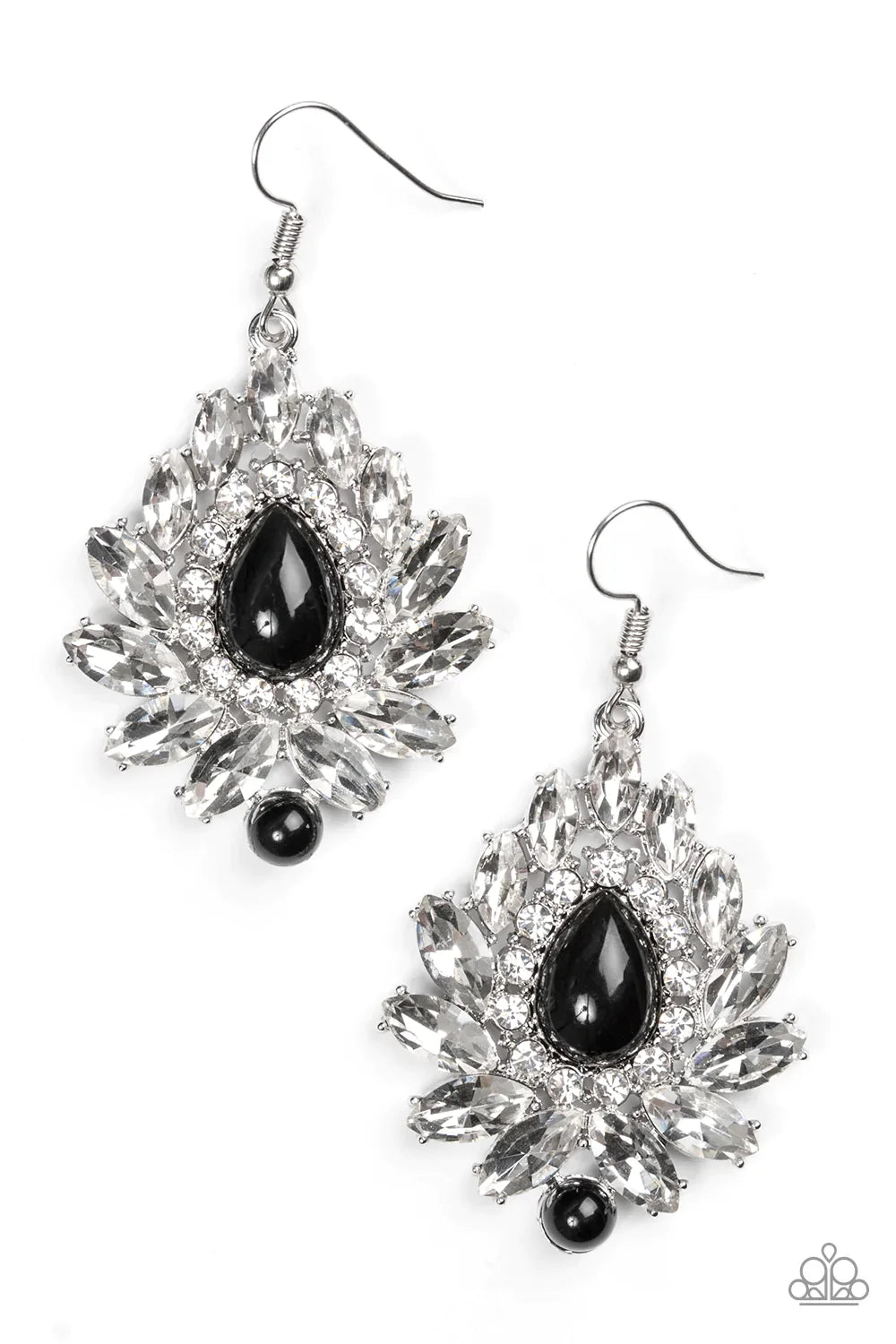 Paparazzi Earring ~ Trophy Trove - Black