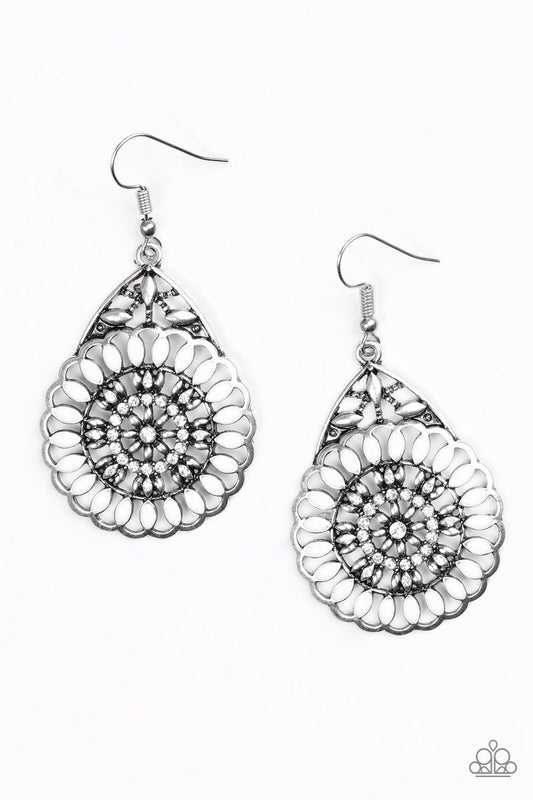 Paparazzi Earring ~ Perfectly Paradise - White