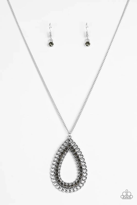 Paparazzi Necklace ~ Drippin In Drama - Silver