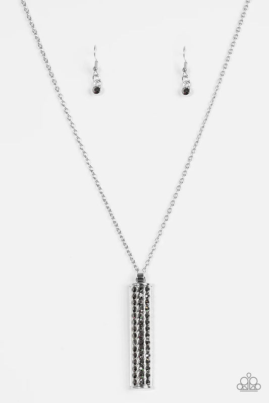 Paparazzi Necklace ~ Big Shot Shimmer - Silver