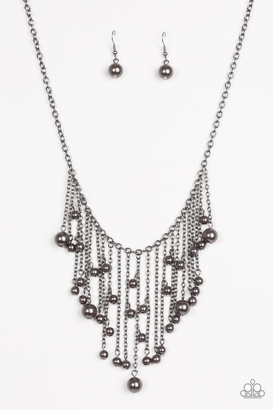 Paparazzi Necklace ~ Catwalk Champ - Black