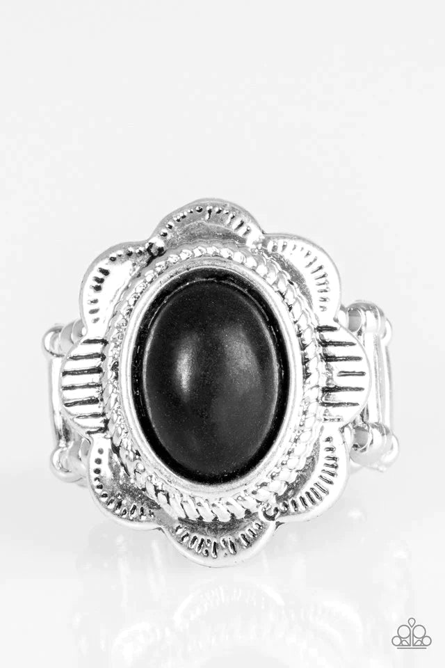 Paparazzi Ring ~ Summer Paradise - Black