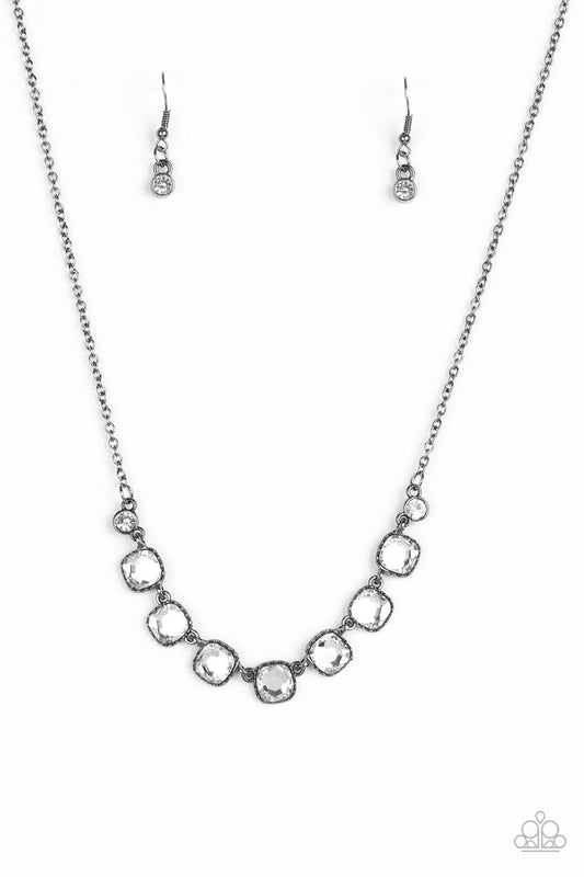 Paparazzi Necklace ~ Deluxe Luxe - Black