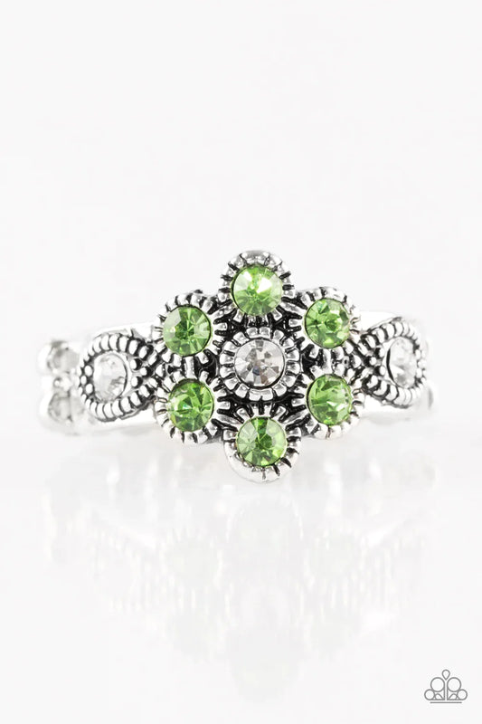 Paparazzi Ring ~ Garland Glamour - Green