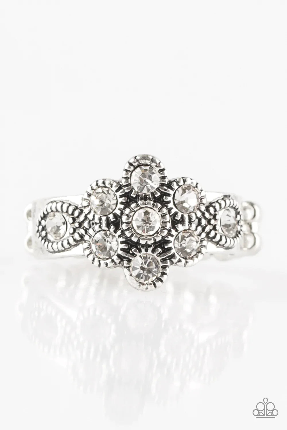 Paparazzi Ring ~ Garland Glamour - White
