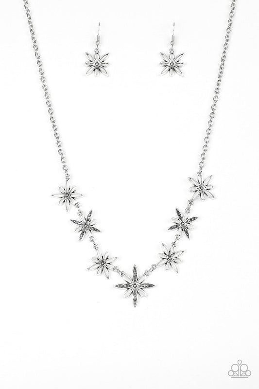 Paparazzi Necklace ~ Decked Out In Daisies - Silver