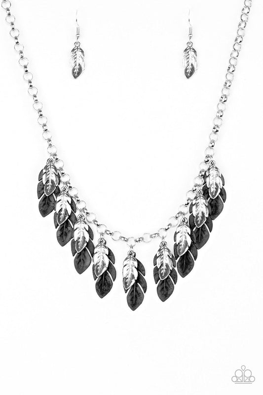 Paparazzi Necklace ~ Rule The Roost - Black