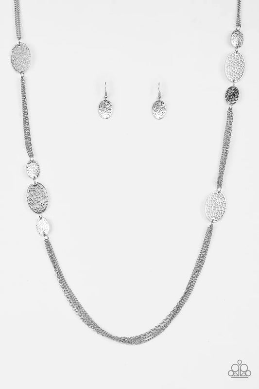 Paparazzi Necklace ~ A Force Of Nature - Silver