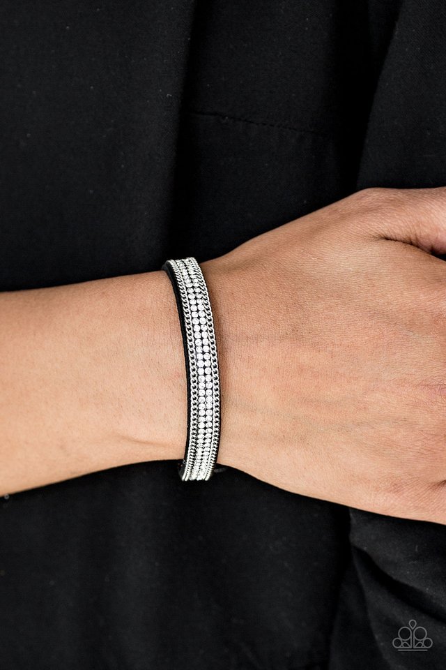 Babe Bling - Black - Paparazzi Bracelet Image