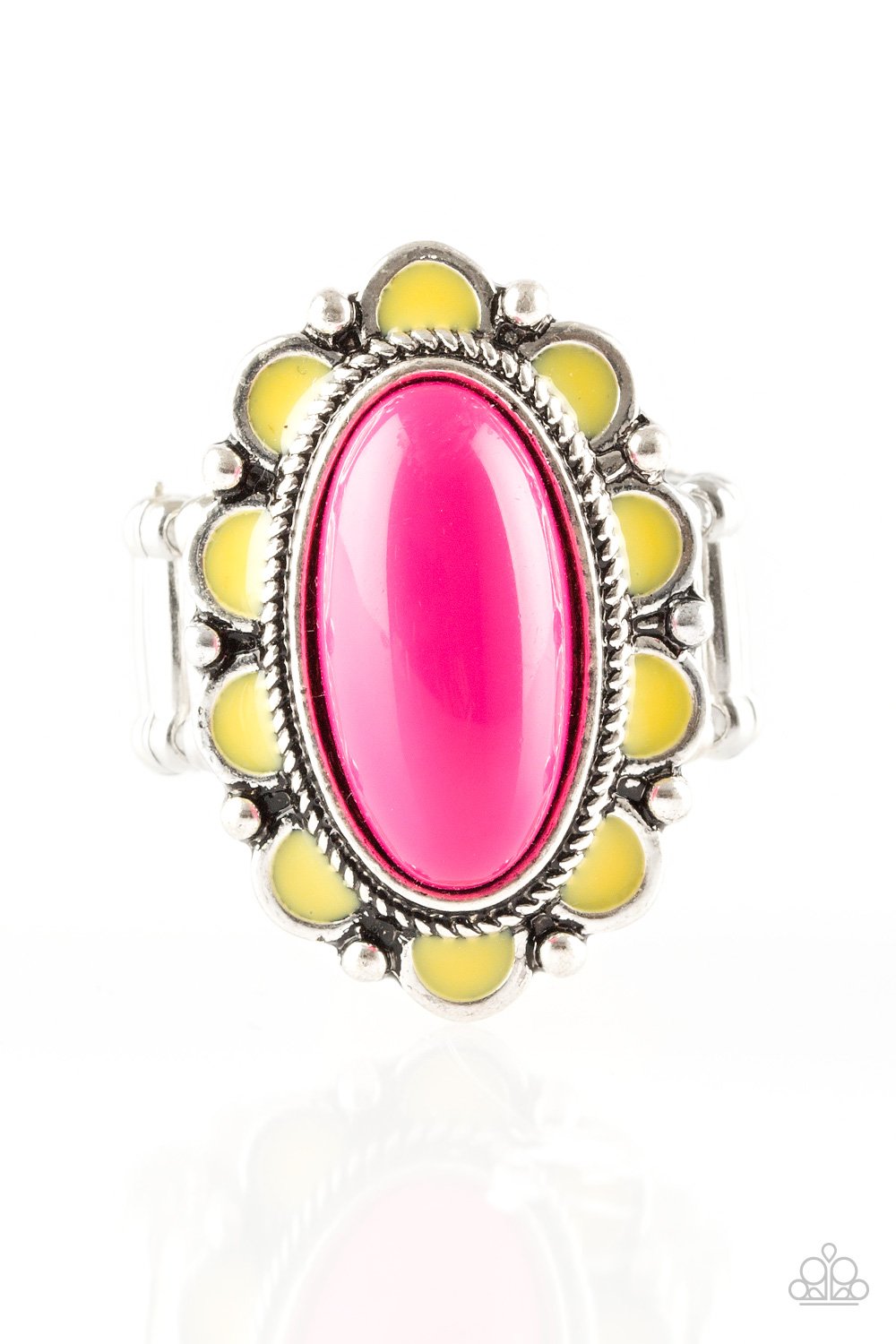Paparazzi Ring ~ Beach Bloom - Pink