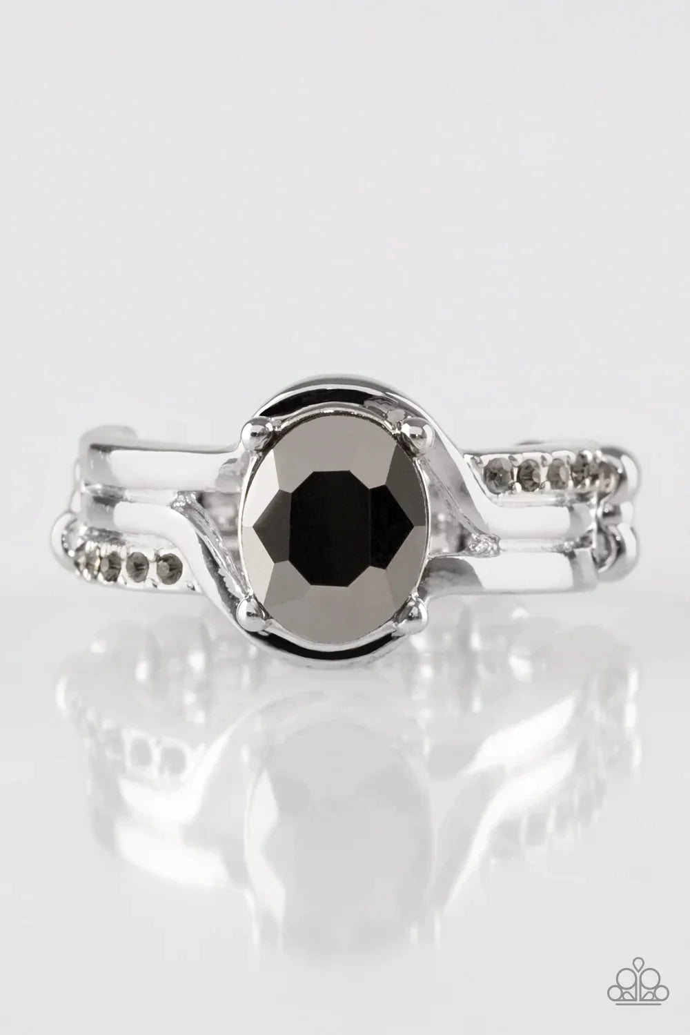 Paparazzi Ring ~ Home Is Where The CASTLE Is - Silver