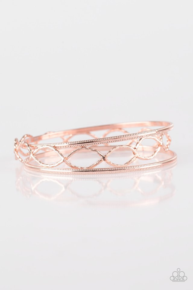 Metal Manic - Rose Gold - Paparazzi Bracelet Image