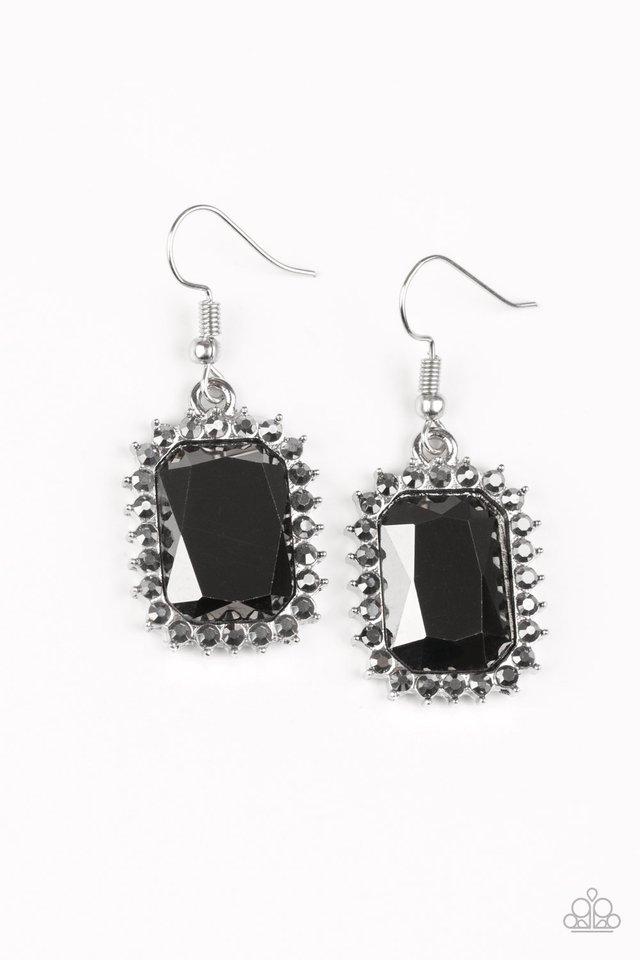 Paparazzi Earring ~ Downtown Dapper - Black