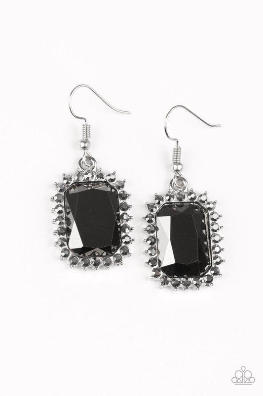 Paparazzi Earring ~ Downtown Dapper - Black