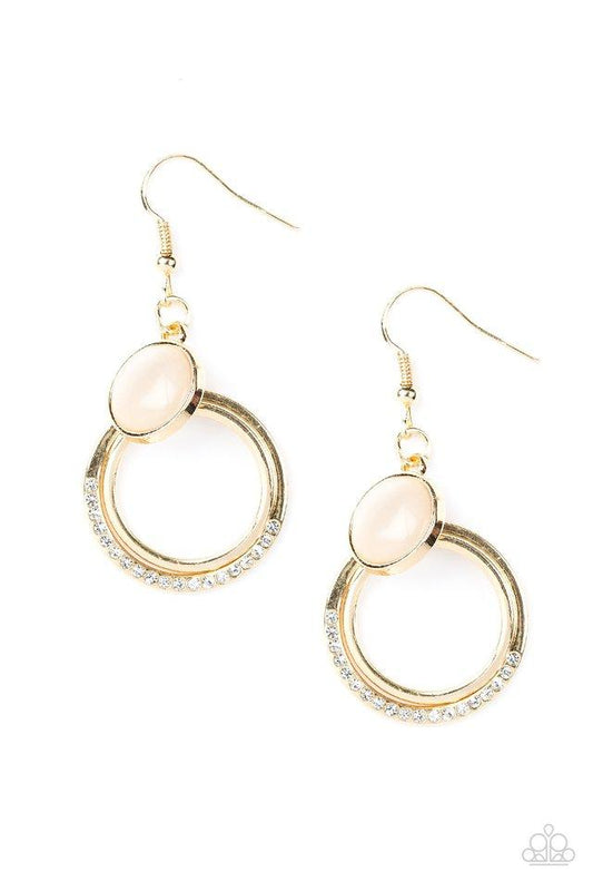 Paparazzi Earring ~ Dreamily Dreamland - Gold