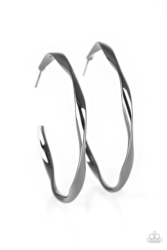 Paparazzi Earring ~ Plot Twist - Black