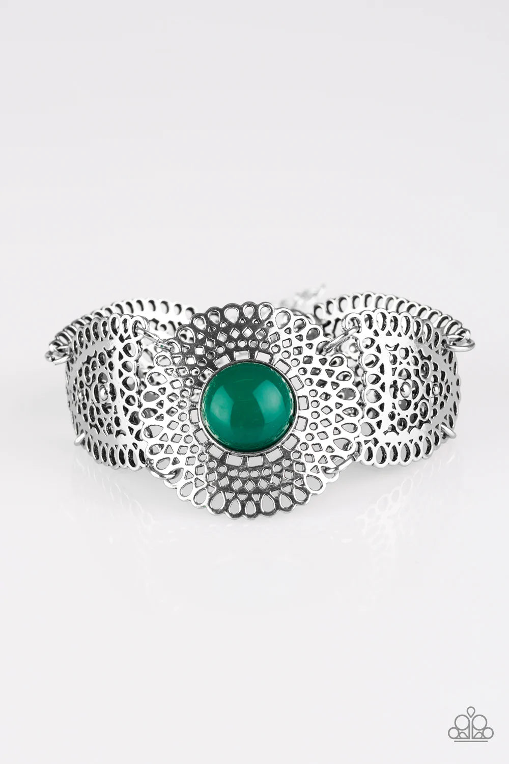 Paparazzi Bracelet ~ Avant-VANGUARD - Green